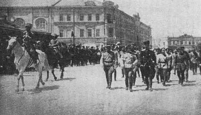 История России ХХ века  - 1919 год - Деникин и Врангель на параде в Царицыне