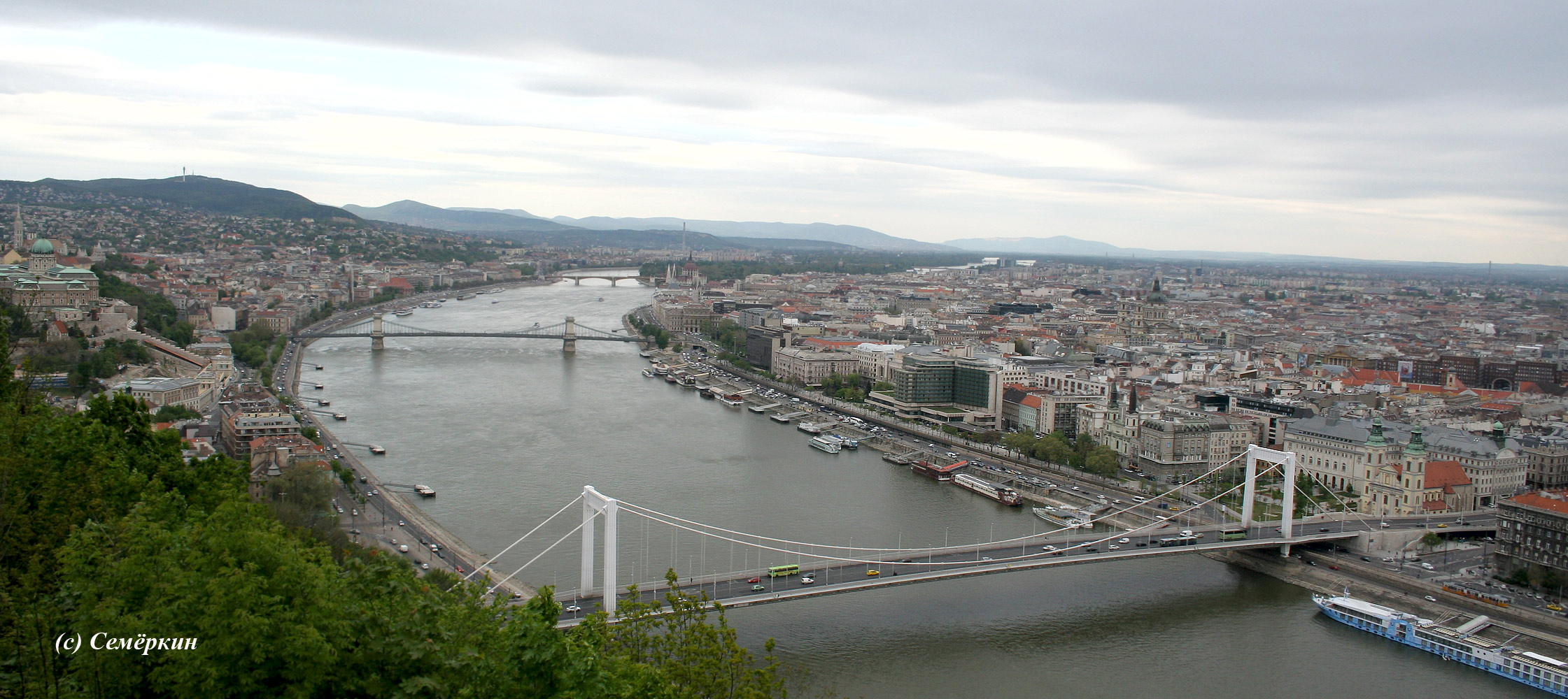 Будапешт, панорама города с цитадели