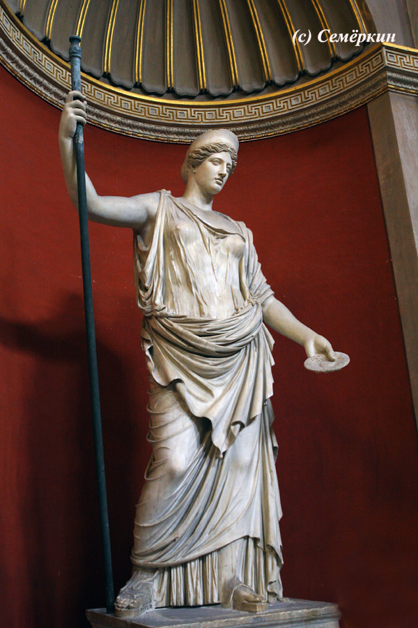 Рим - музеи Ватикана - Статуя богини Юноны