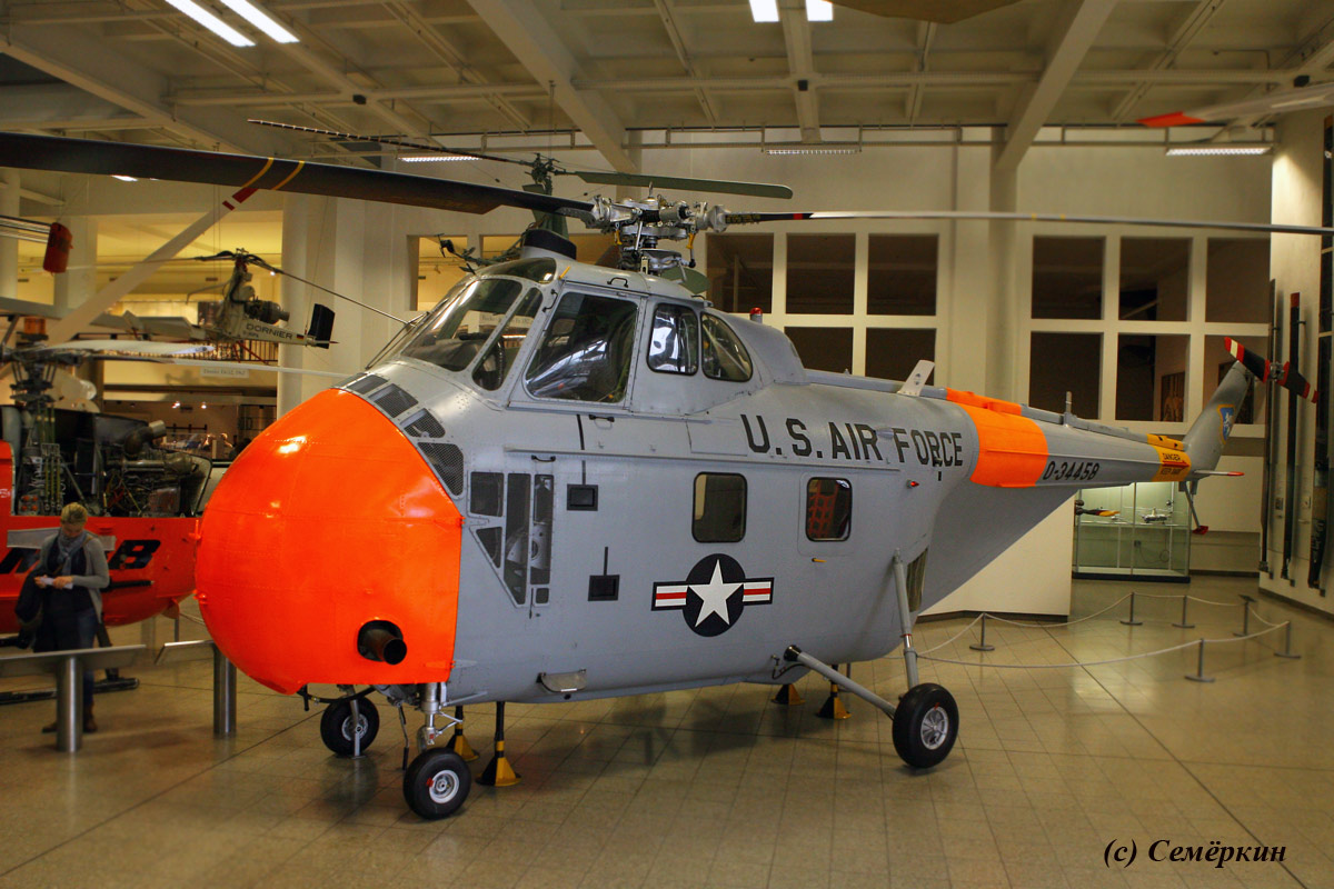 Мюнхен - Немецкий музей - авиация - Вертолет U.S. Air Force