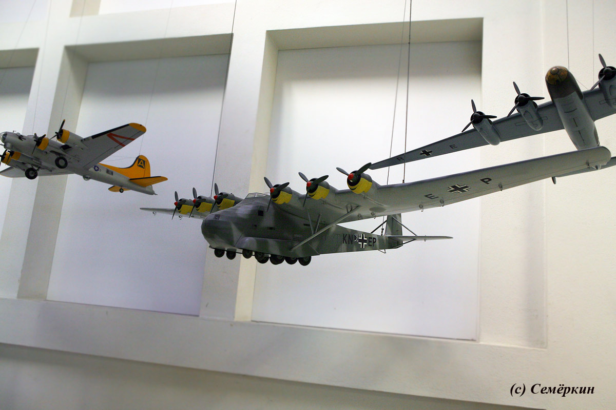 Мюнхен - Немецкий музей - авиация - шестимоторный гигант Me-323