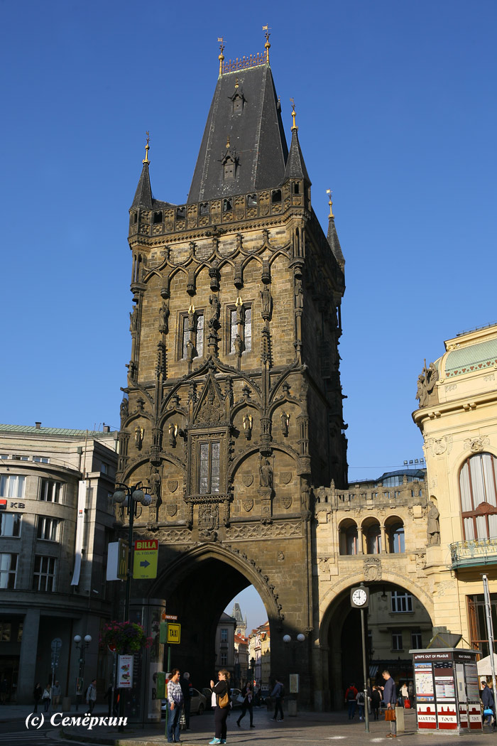 Прага светлая и тёмная - Пороховая башня 