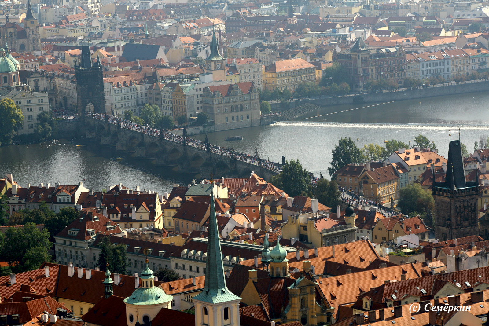  Панорамы Праги с башни собора Святого Вита