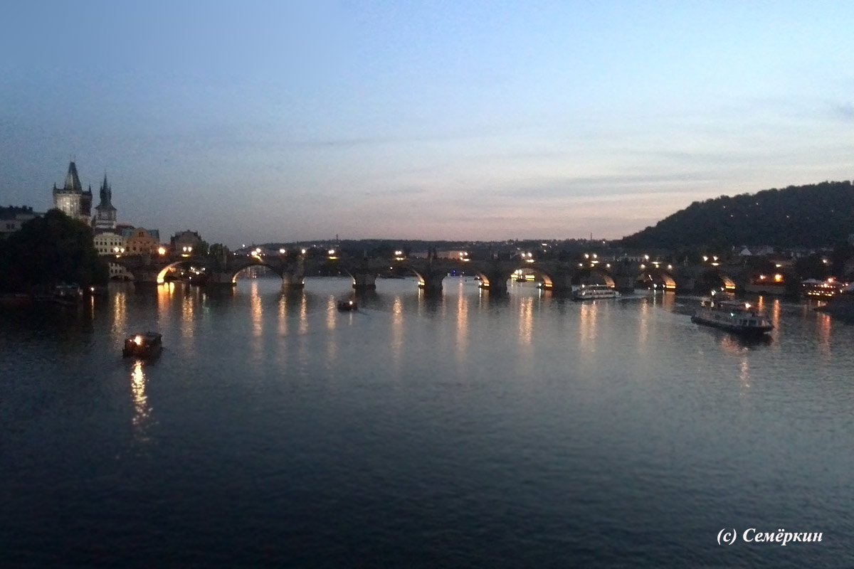 Прага светлая и тёмная - Карлов мост. 